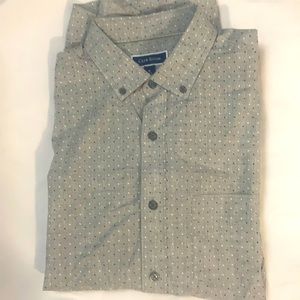 Long sleeve button down T shirt size large